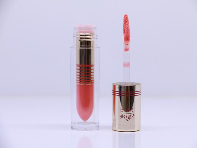 Gloss Lipstick